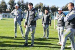 集合啦!北京国安开启昆明冬训 谢指导给球员们提要求了